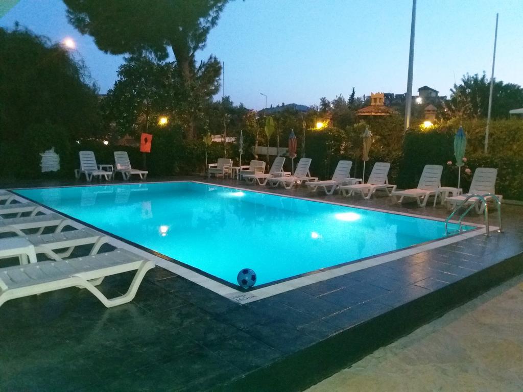 Unver Hotel Мармарис Экстерьер фото