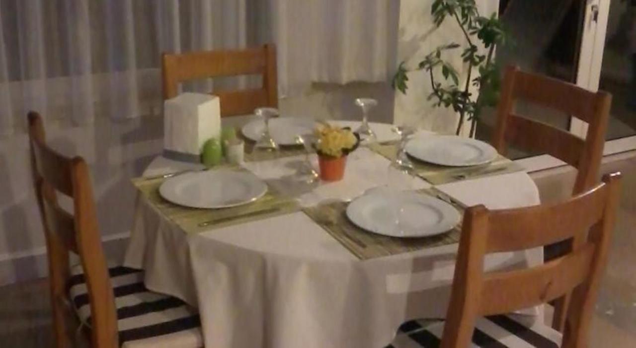 Unver Hotel Мармарис Экстерьер фото